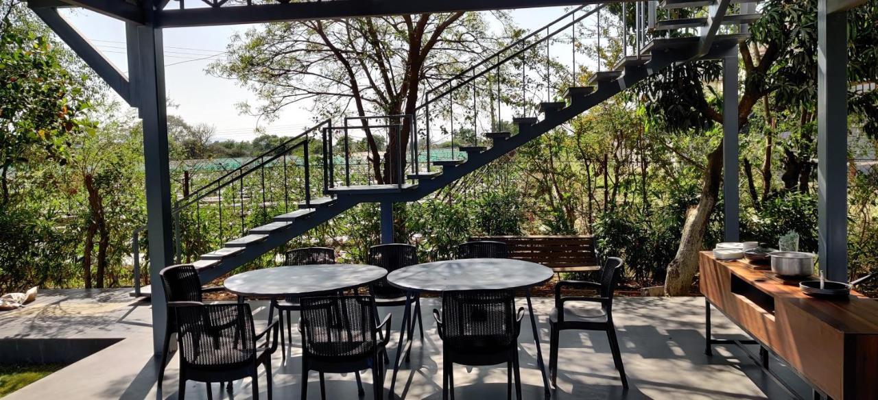 Shakuntala Farms - Rustic Farmstay With Modern Comforts Nashik Exteriör bild